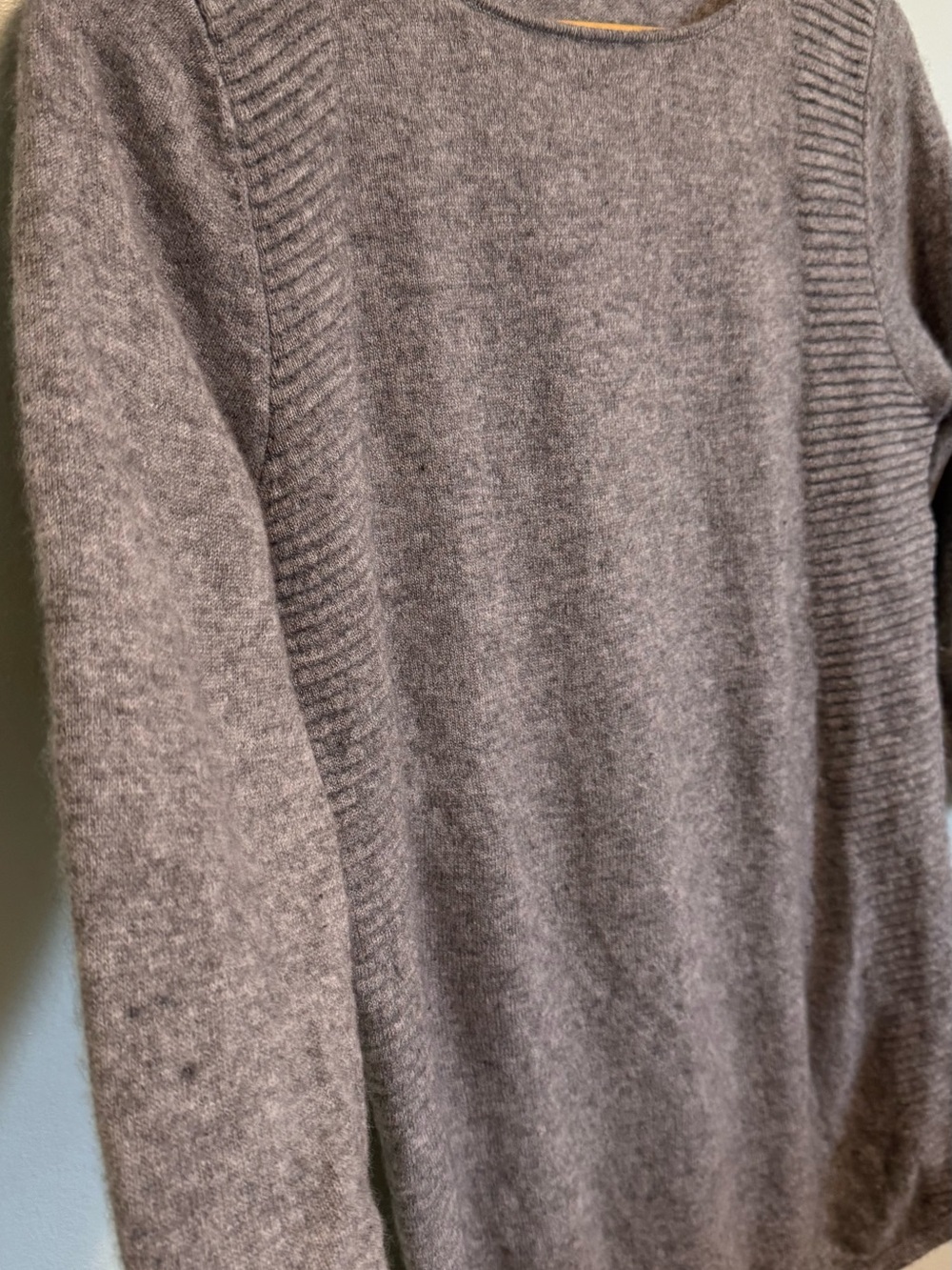 InCashmere Heather Gray Crewneck Cashmere-Blend Sweater - Picture 5 of 8